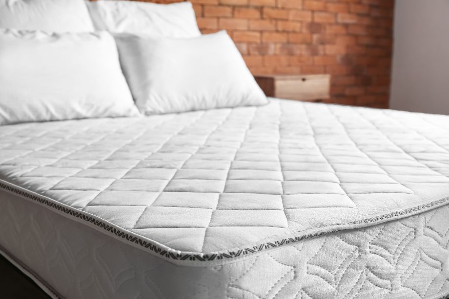 Comment nettoyer un matelas pour un sommeil sain ?